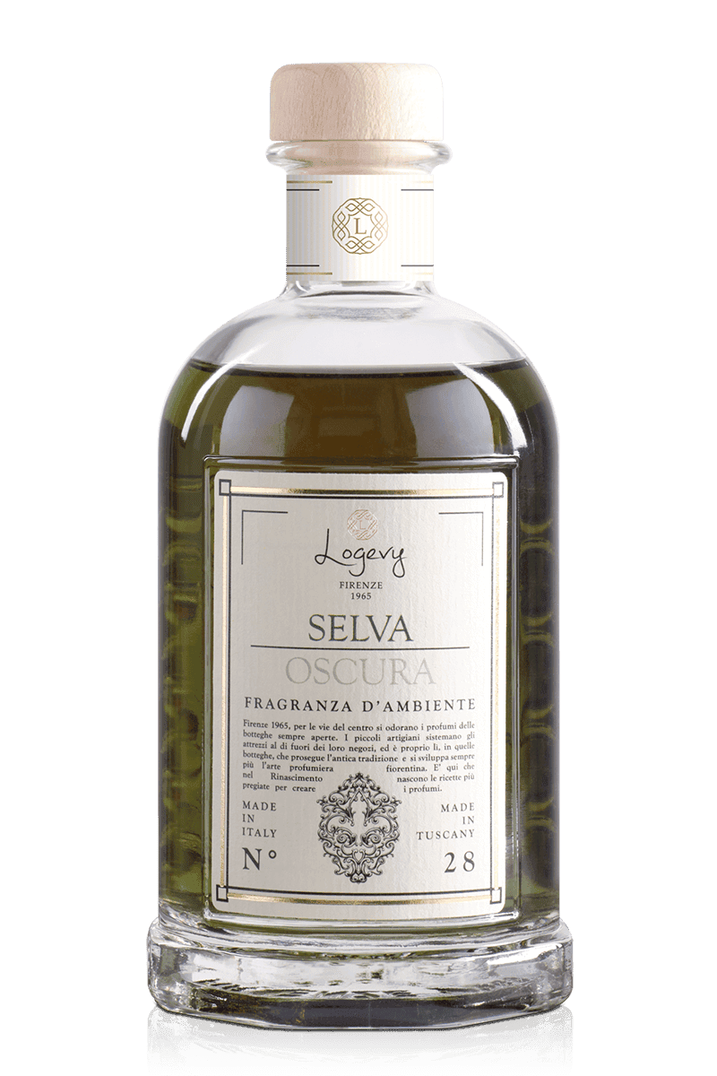 Selva Oscura hemdoft med rökelse och tränoter